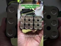 वोल्टेज लिथियम आयन 3.2 V प्रिज्माटिक सेल 180Ah 500 चक्र जीवन भंडारण तापमान -20.C से 45.C